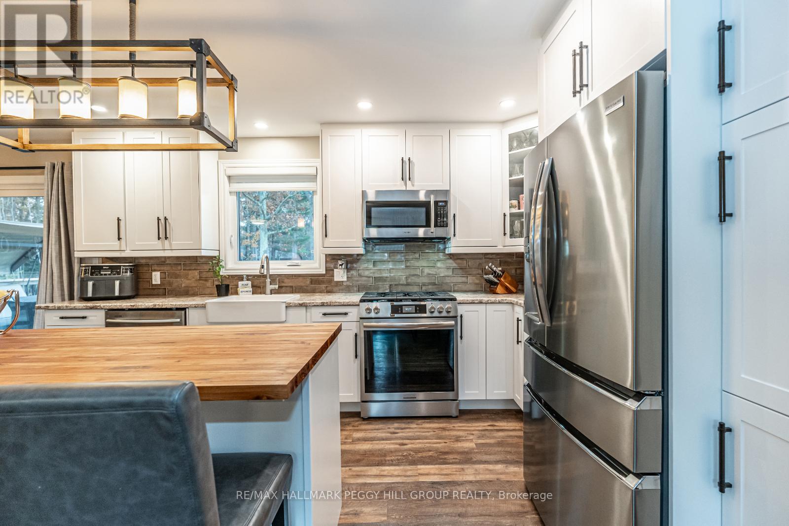Property at 45 EVERGREEN AVENUE image 4