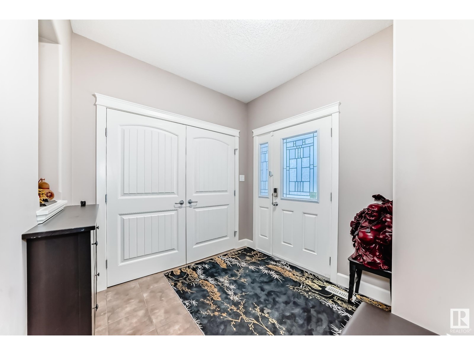 Property at 7821 170A AV NW image 4