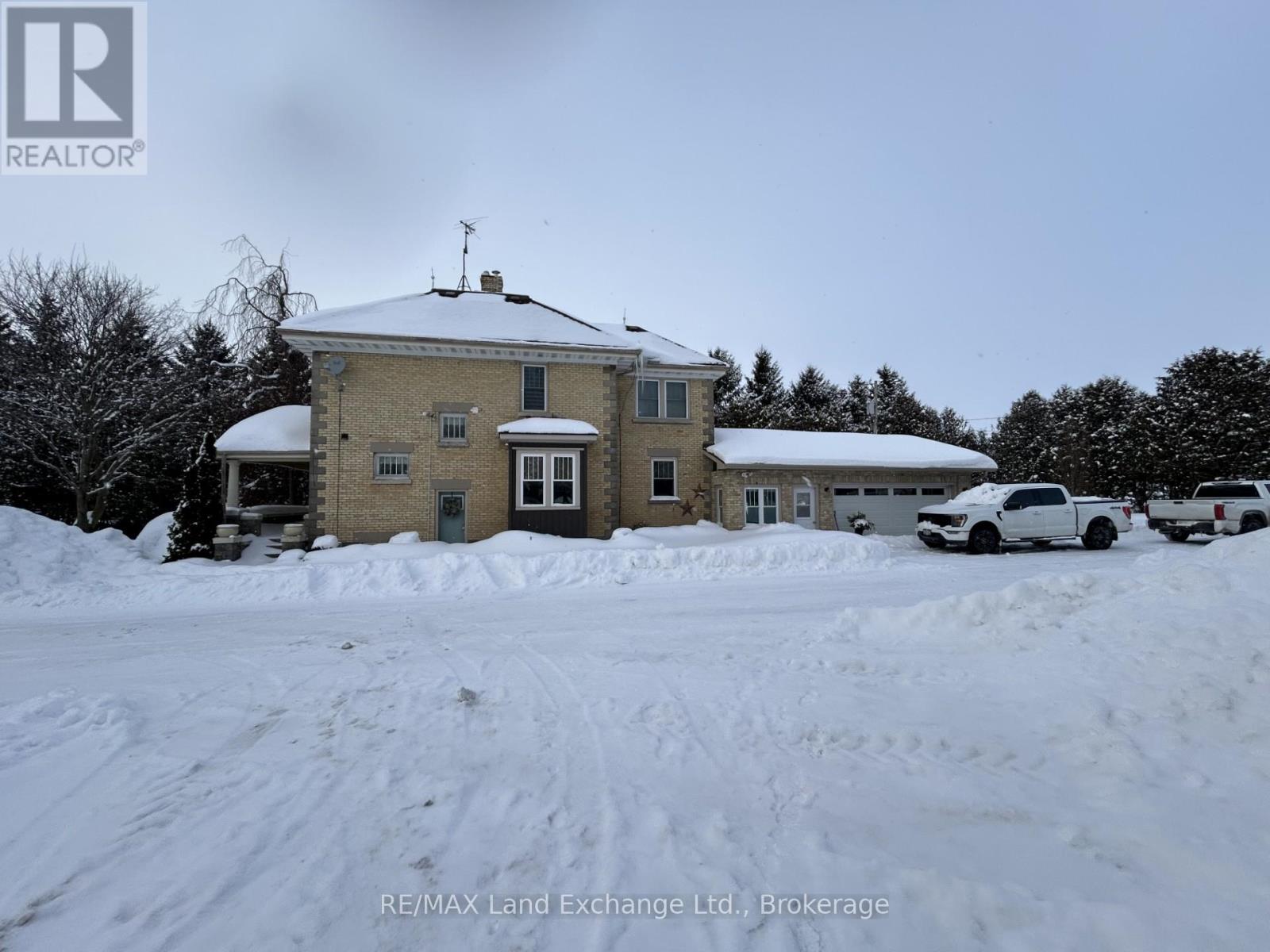 71560a London Road, South Huron, Ontario  N0M 1S5 - Photo 3 - X11986183