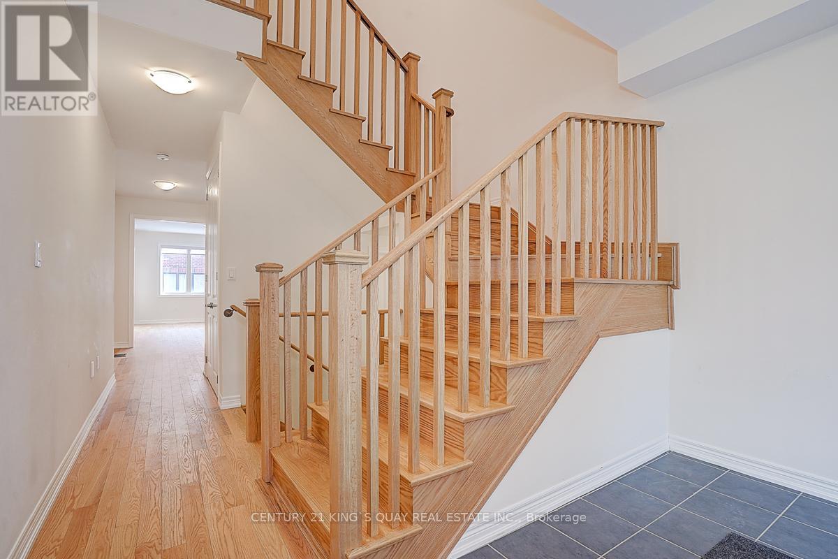 37 Boiton Street, Richmond Hill, Ontario  L4S 0M1 - Photo 8 - N11985994