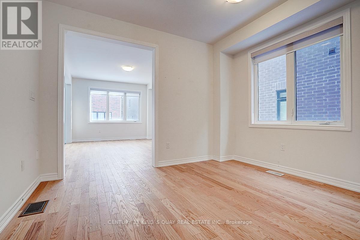 37 Boiton Street, Richmond Hill, Ontario  L4S 0M1 - Photo 9 - N11985994