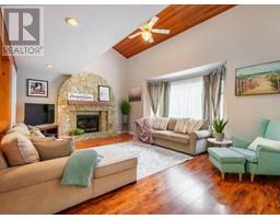 1042 VICTORIA DRIVE, Port Coquitlam, British Columbia