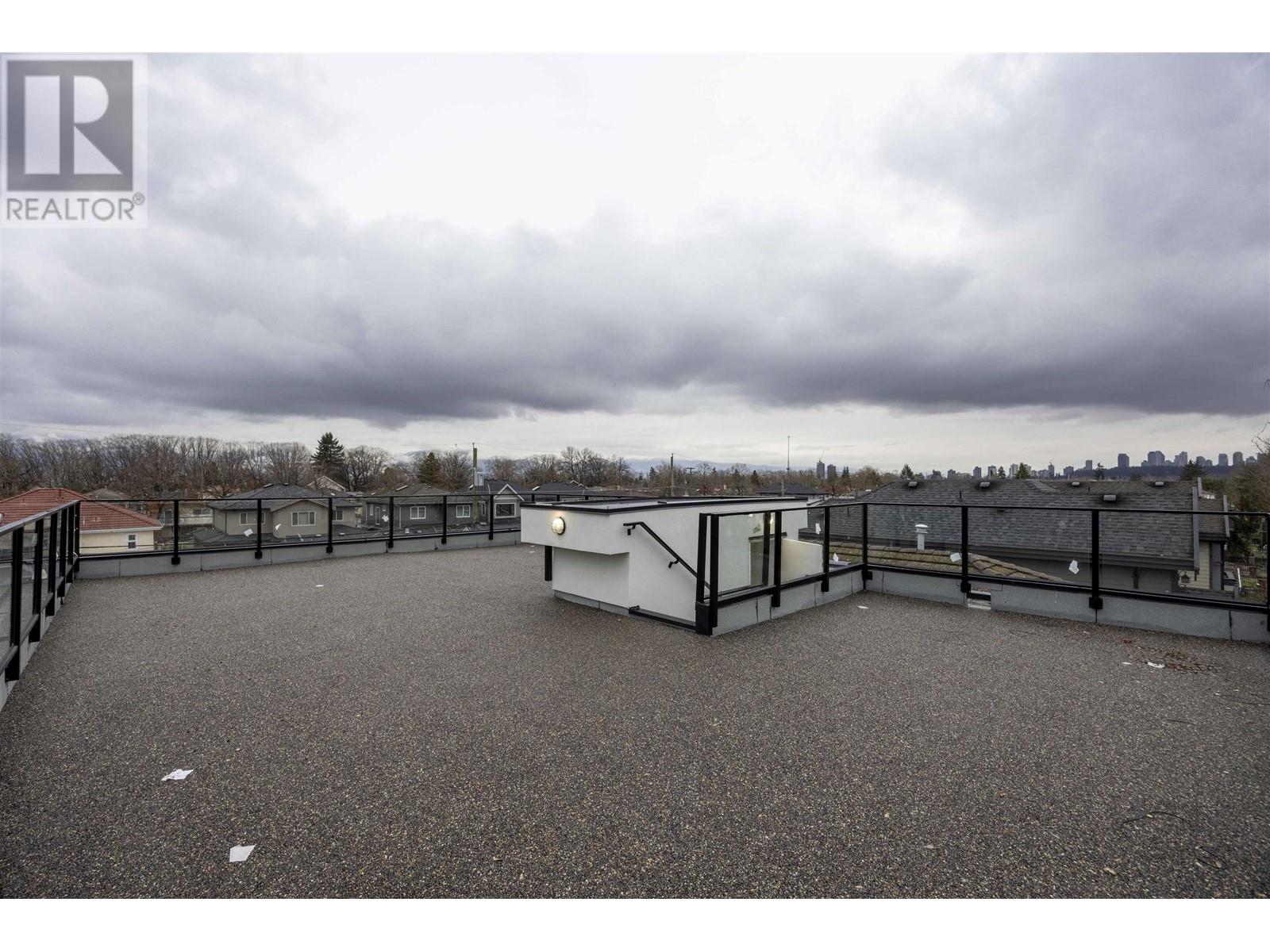2111 E 46th Avenue, Vancouver, British Columbia  V5P 1P3 - Photo 39 - R2970242
