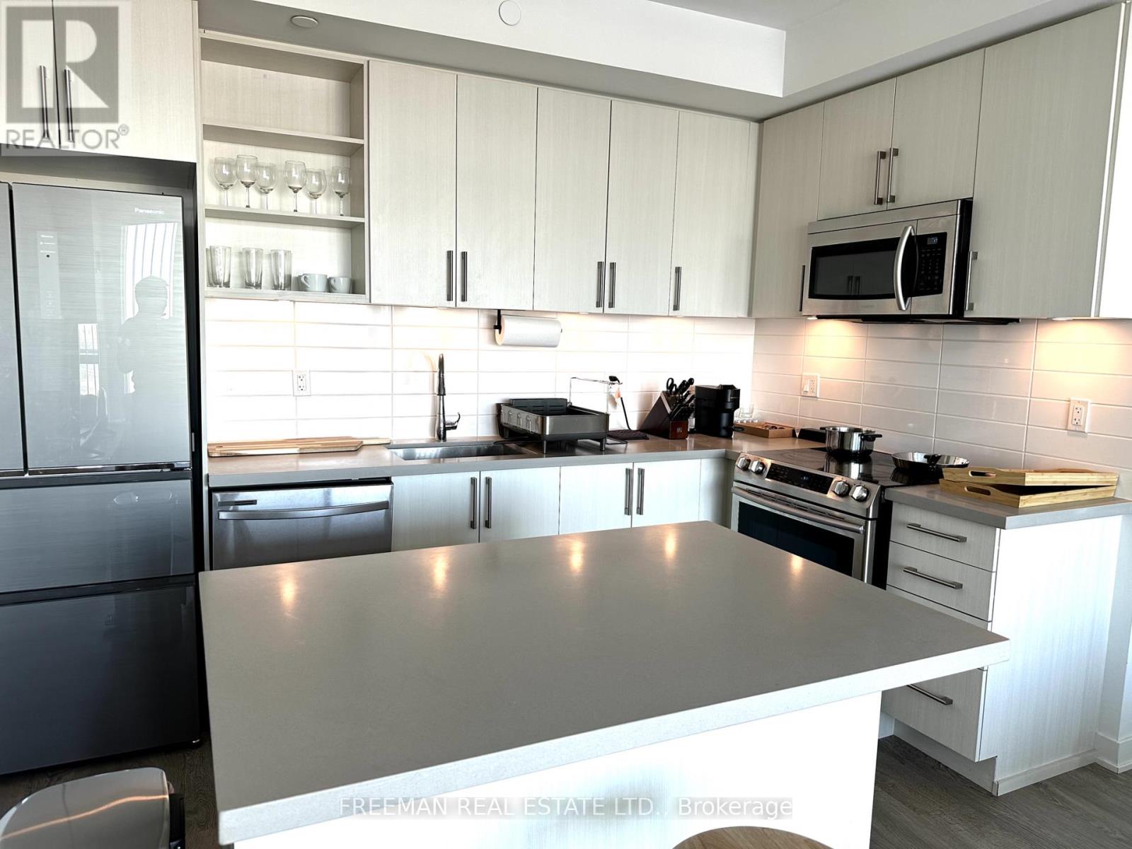 Property at 1509 - 4699 GLEN ERIN DRIVE image 4