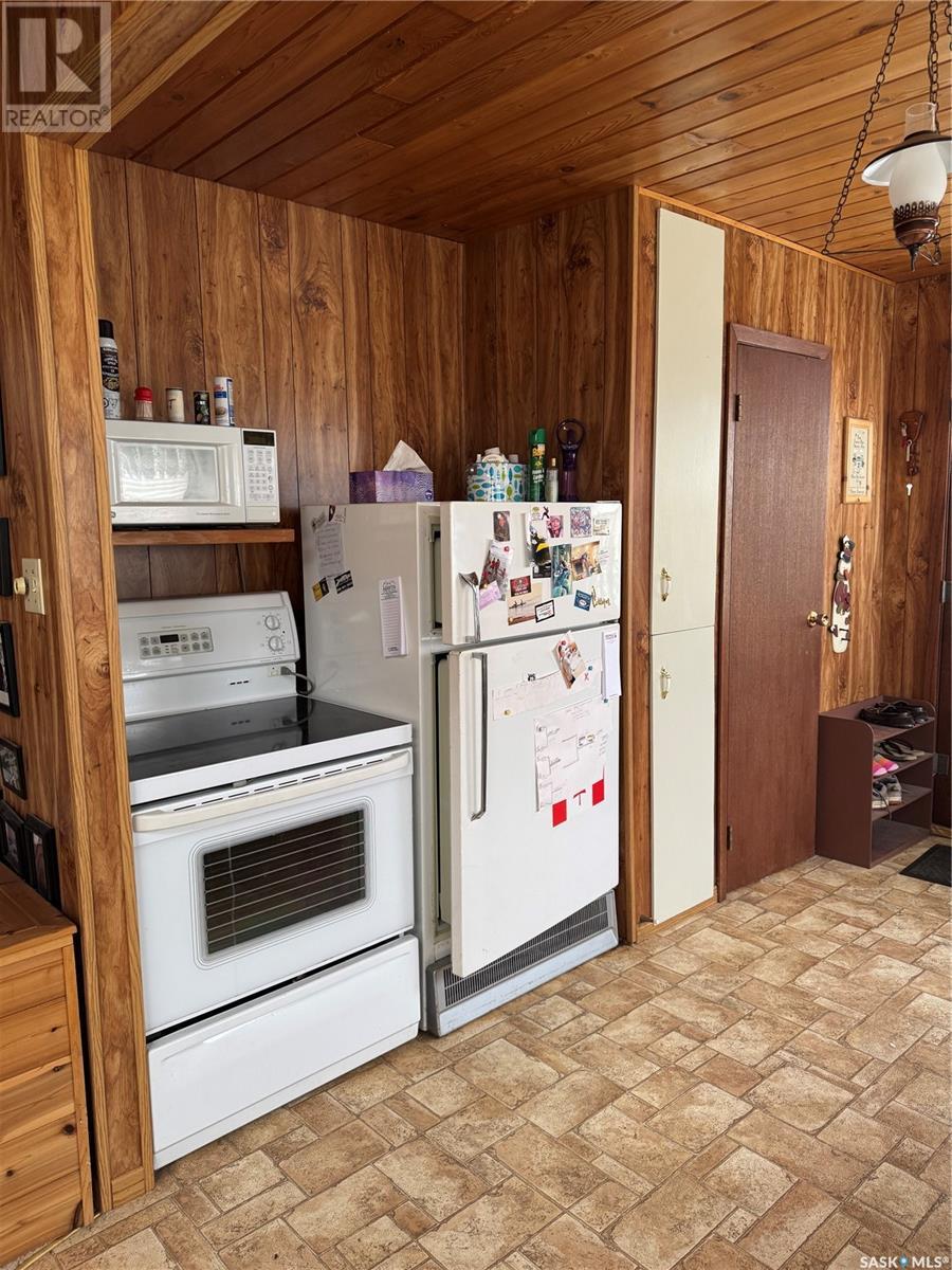 Highland Ave., Bayview Heights, Meota Rm No.468, Saskatchewan  S0M 0C4 - Photo 7 - SK985364