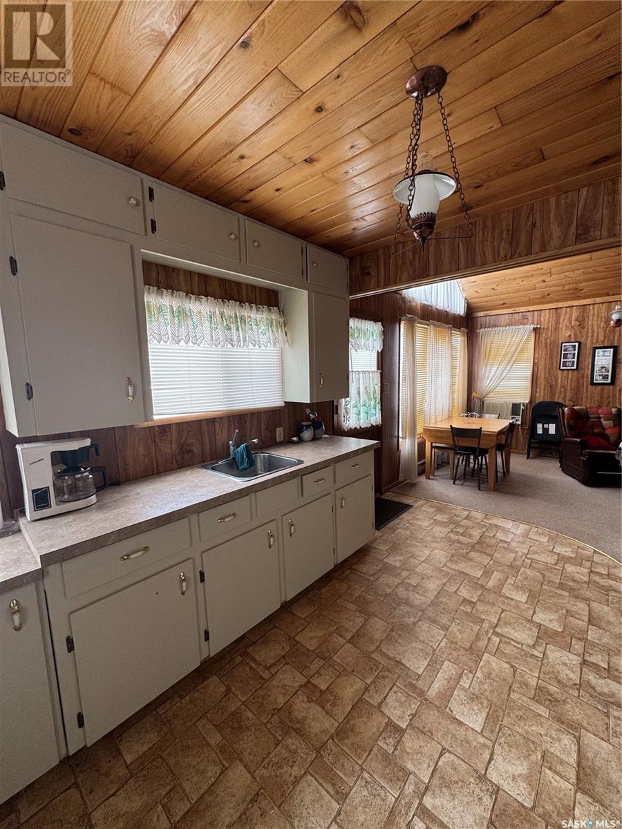 Highland Ave., Bayview Heights, Meota Rm No.468, Saskatchewan  S0M 0C4 - Photo 9 - SK985364
