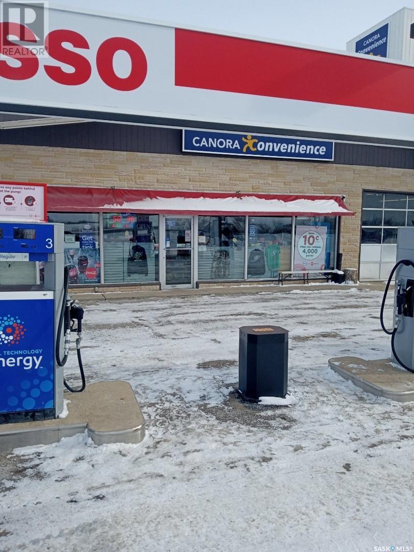 Highway 9 S, Canora, Saskatchewan
