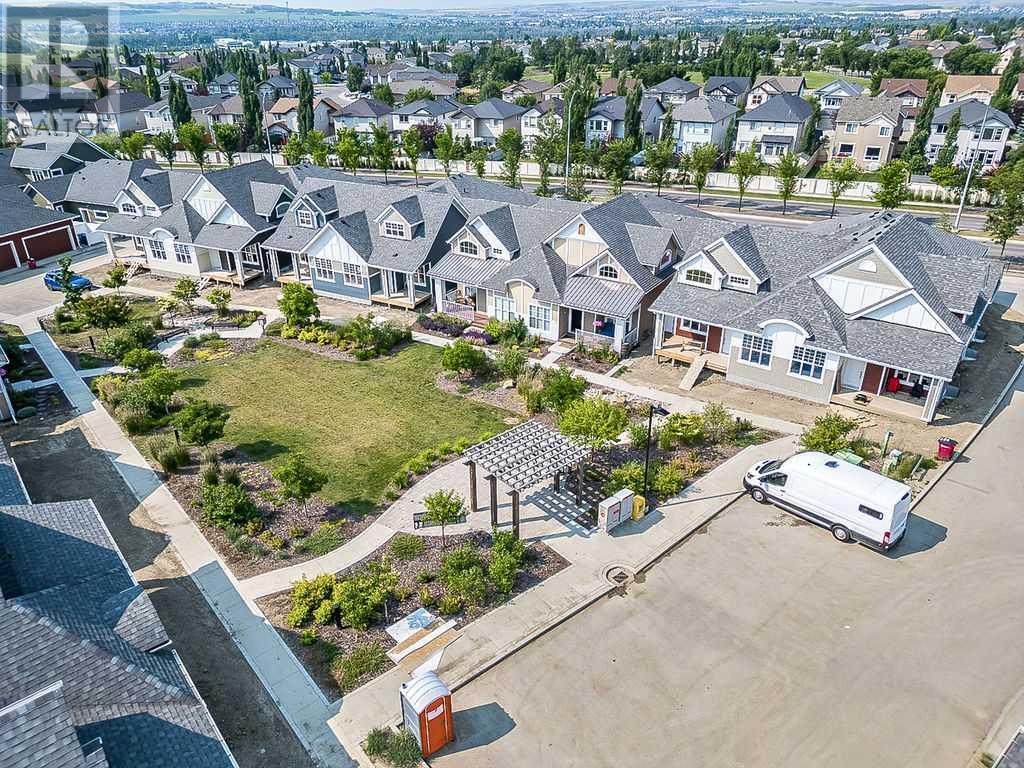 48 Drake Landing Square, Okotoks, Alberta  T1S 0R4 - Photo 2 - A2182354