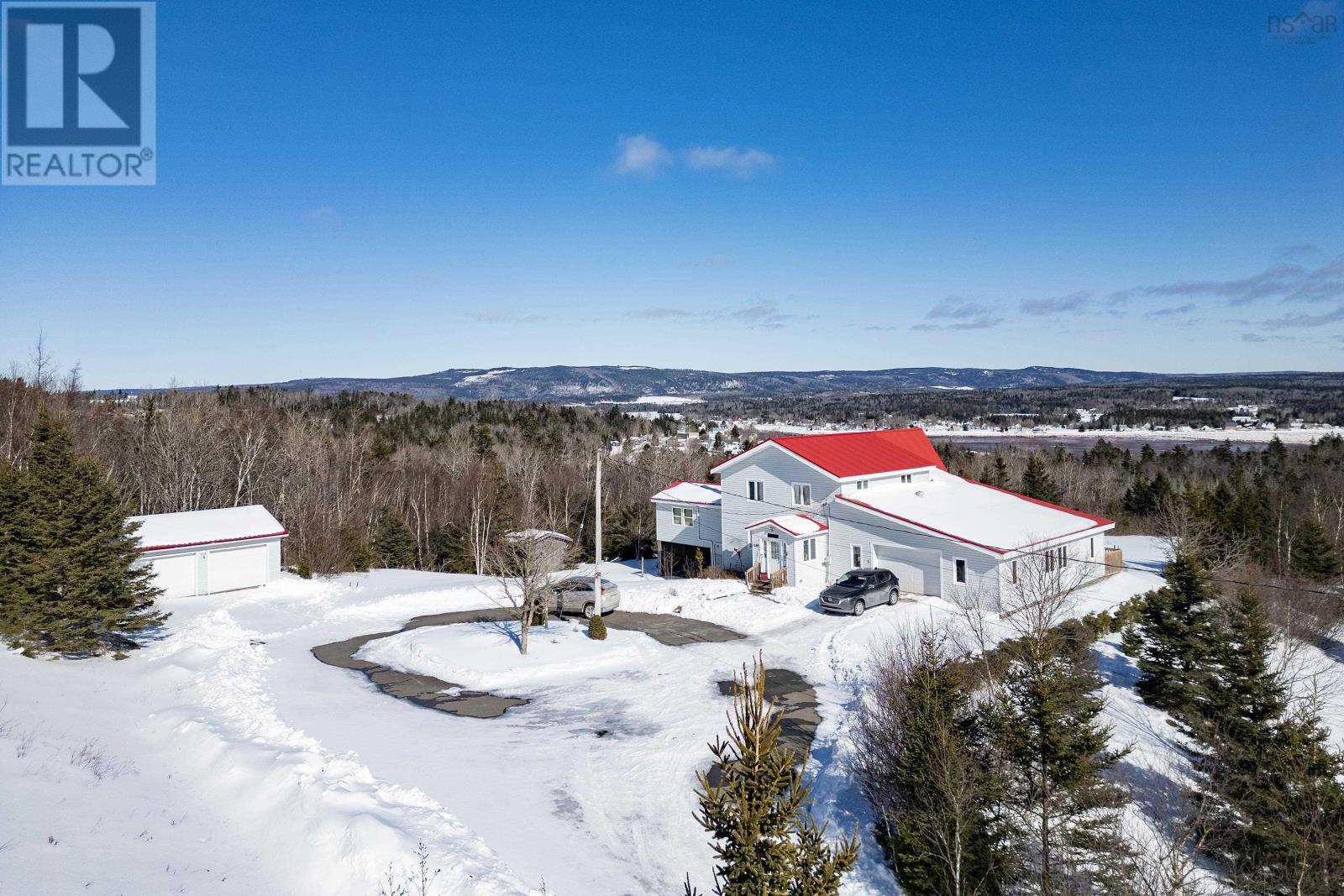 100 Phinney Lane, Parrsboro, Nova Scotia  B0M 1S0 - Photo 5 - 202503521