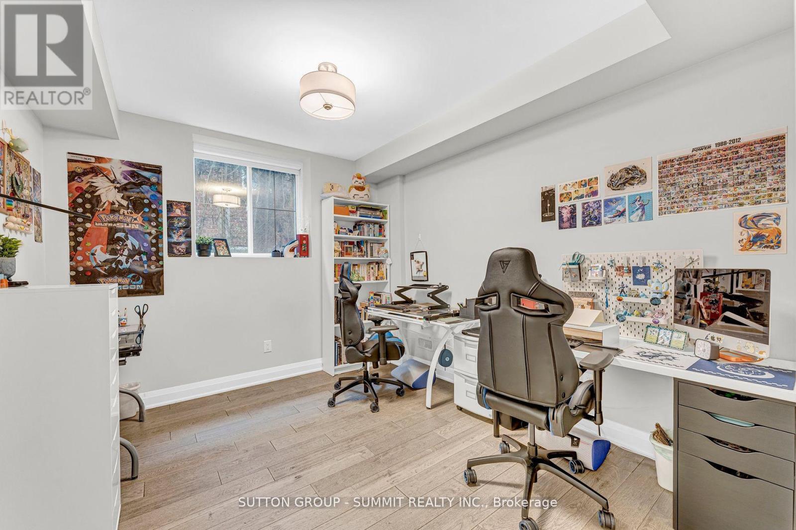 31 Oakwood Avenue N, Mississauga, Ontario  L5G 3L9 - Photo 31 - W11987149