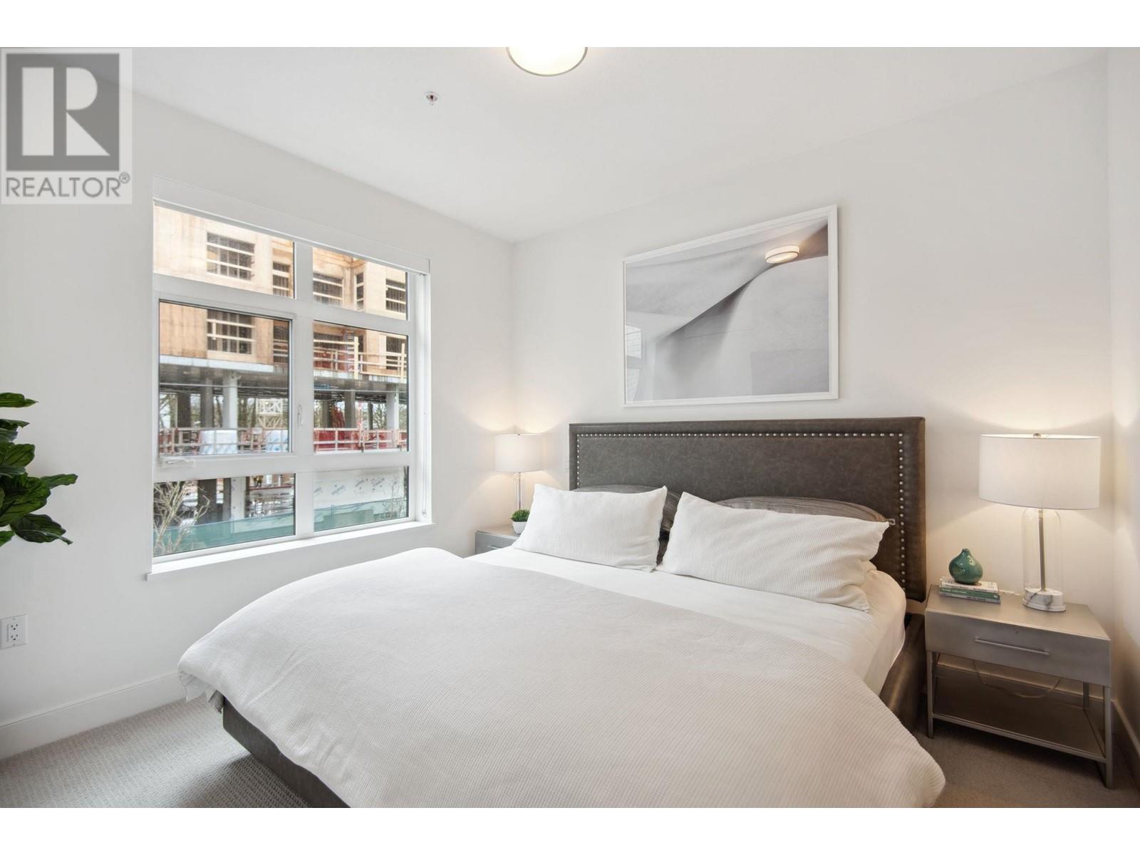 Listing Picture 7 of 14 : 208 168 E 35TH AVENUE, Vancouver / 溫哥華 - 魯藝地產 Yvonne Lu Group - MLS Medallion Club Member