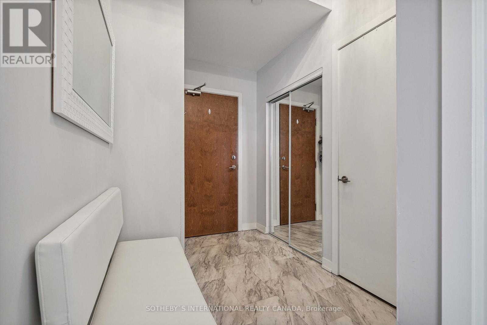 Property at 1803 - 2212 LAKE SHORE BOULEVARD W image 3