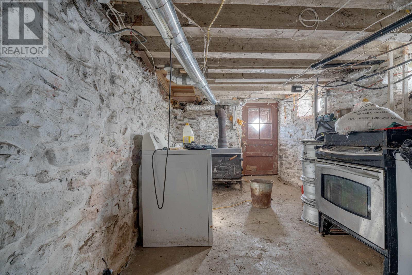 2302 Highway 1, Grosses Coques, Nova Scotia  B0W 1M0 - Photo 37 - 202503523