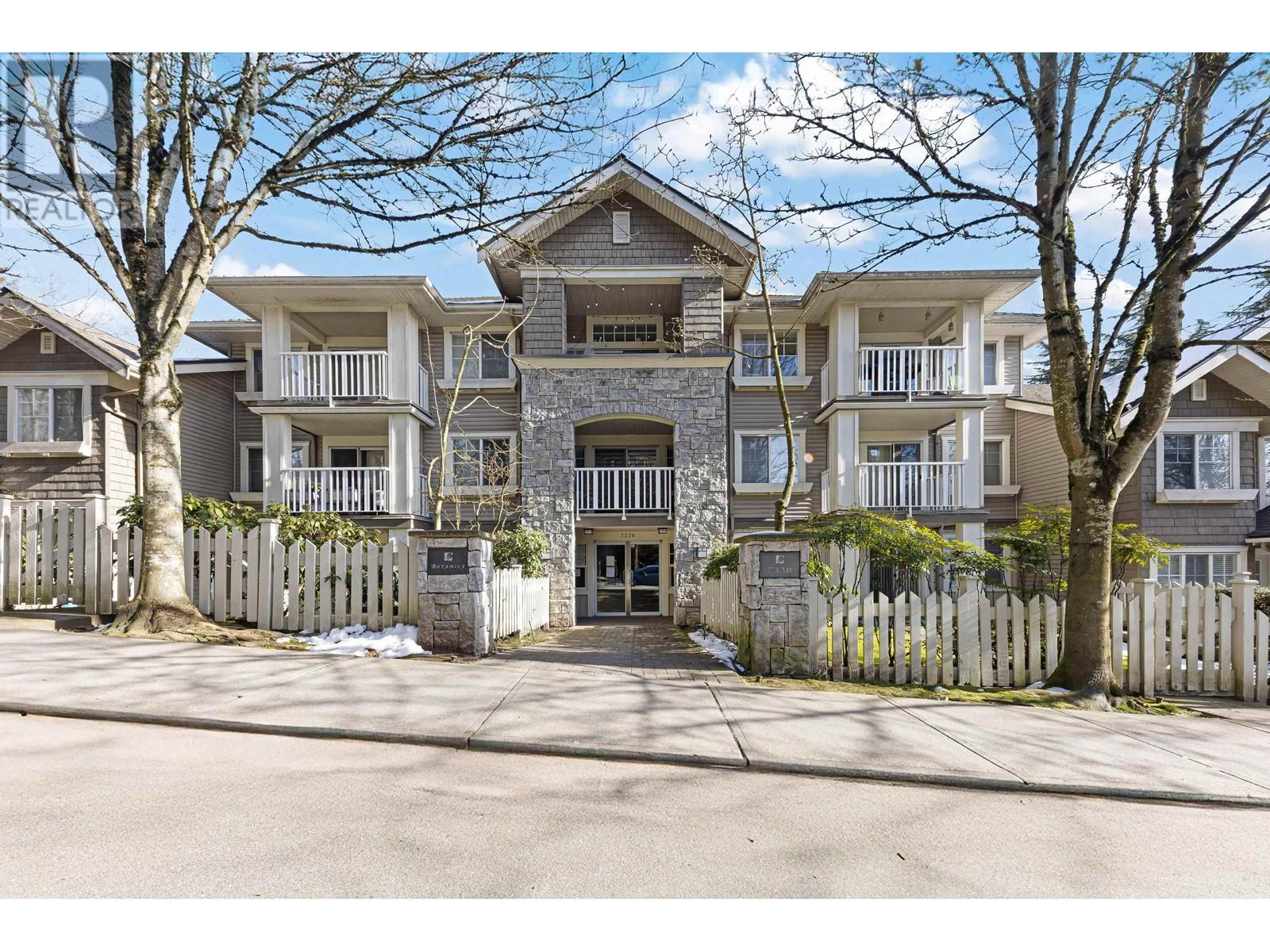 313 7330 SALISBURY AVENUE, burnaby, British Columbia