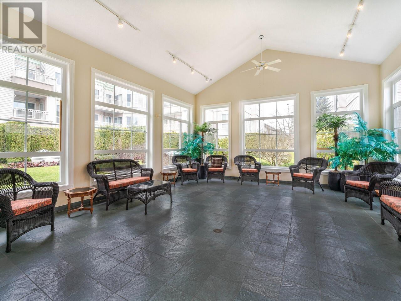 Listing Picture 21 of 24 : 121 8775 JONES ROAD, Richmond / 烈治文 - 魯藝地產 Yvonne Lu Group - MLS Medallion Club Member