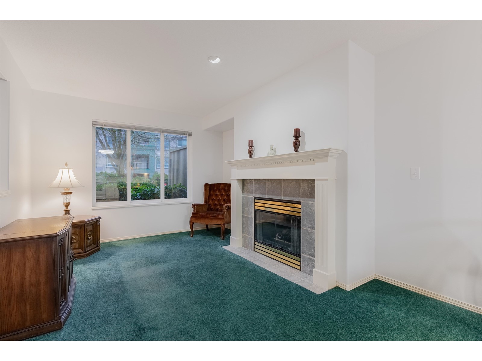 Property at 142 13888 70 AVENUE image 4
