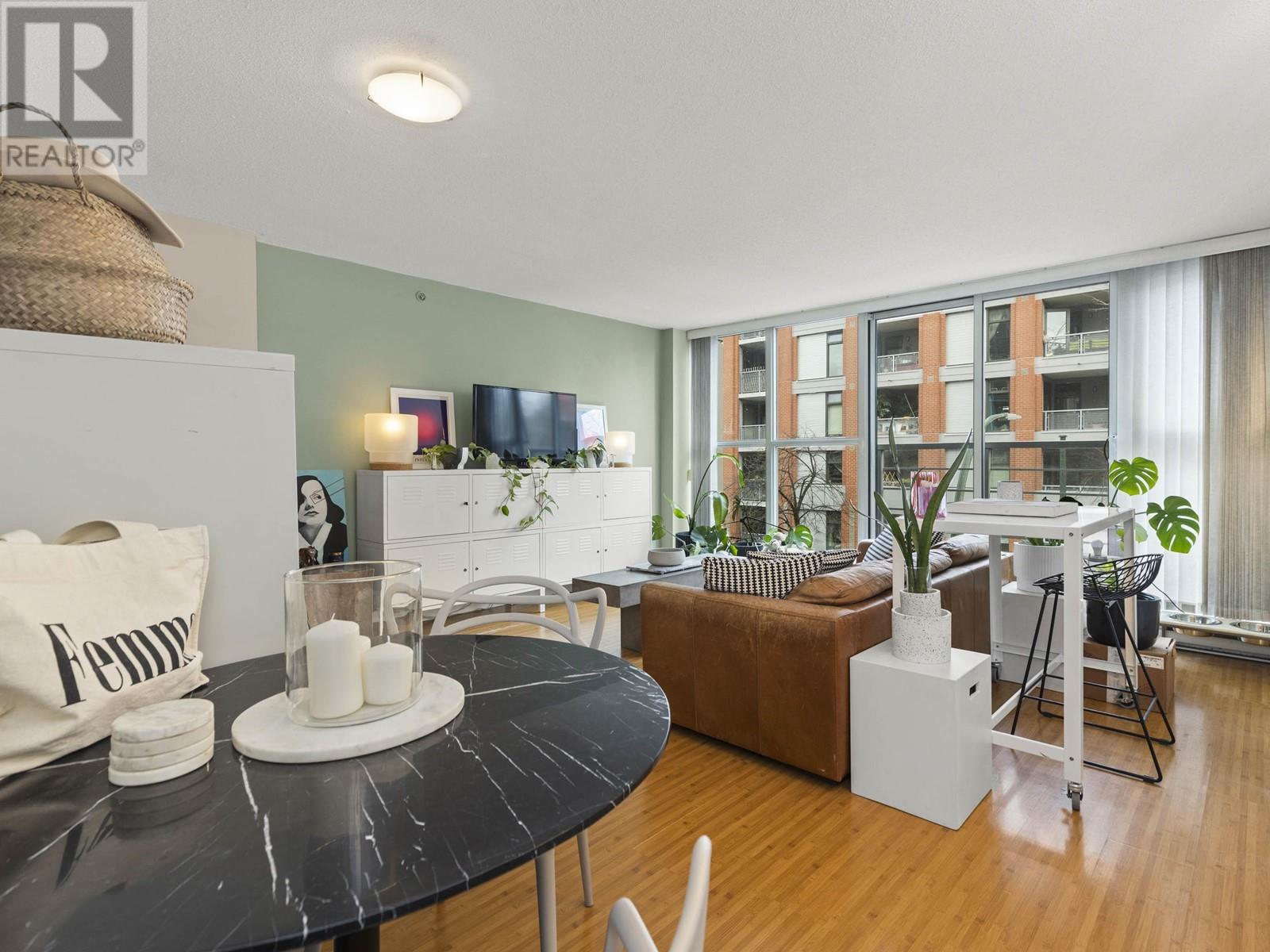 Property at 308 168 POWELL STREET image 2