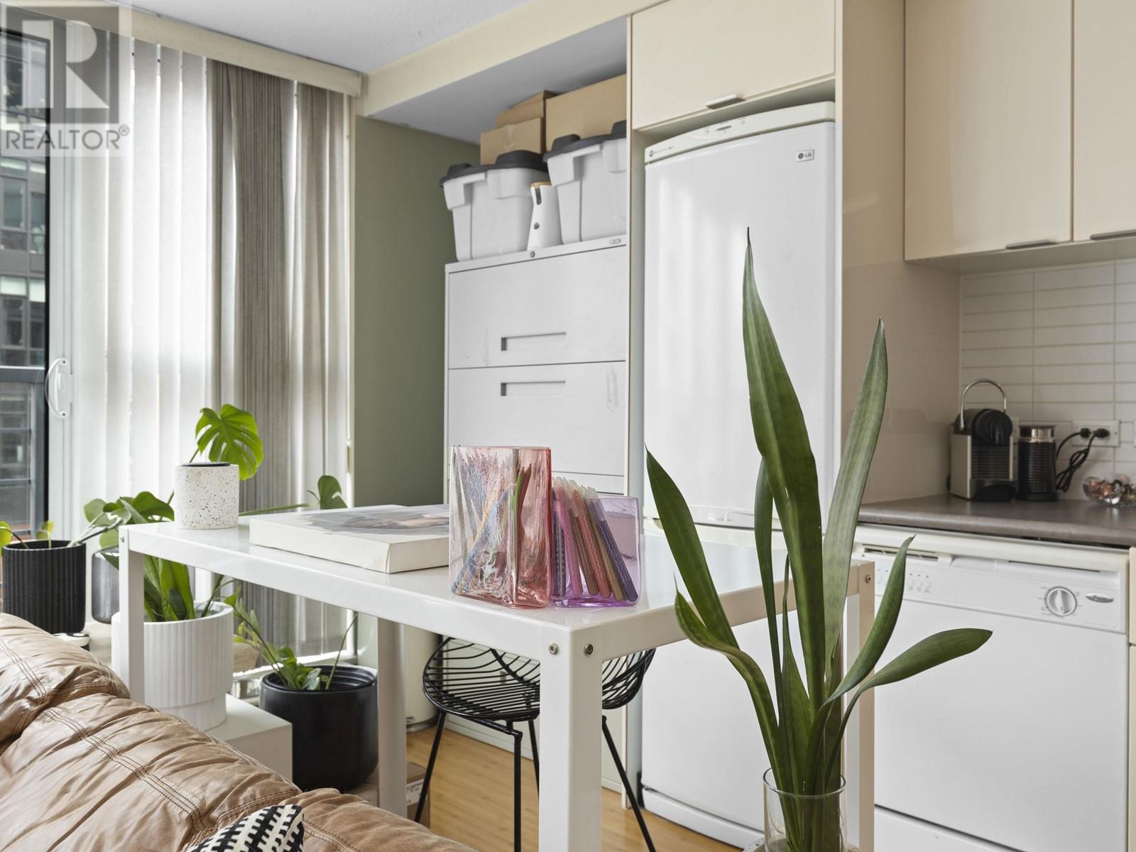 308 168 Powell Street, Vancouver, British Columbia  V6A 0B2 - Photo 7 - R2970329