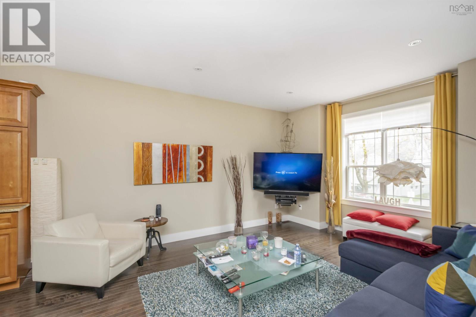 6414 Oak Street, Halifax, Nova Scotia  B3L 1H3 - Photo 3 - 202503527