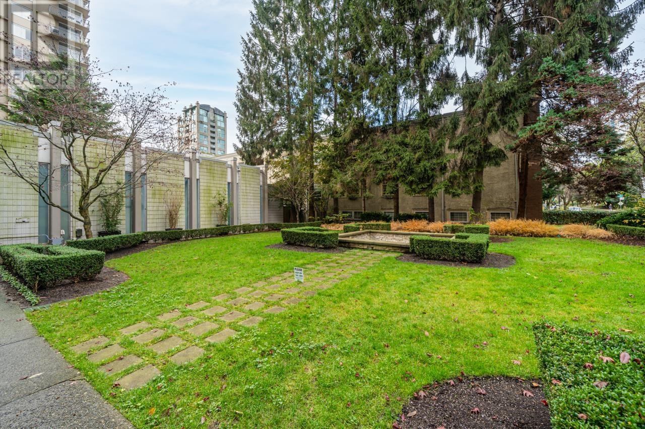 Listing Picture 23 of 32 : 1808 1850 COMOX STREET, Vancouver / 溫哥華 - 魯藝地產 Yvonne Lu Group - MLS Medallion Club Member