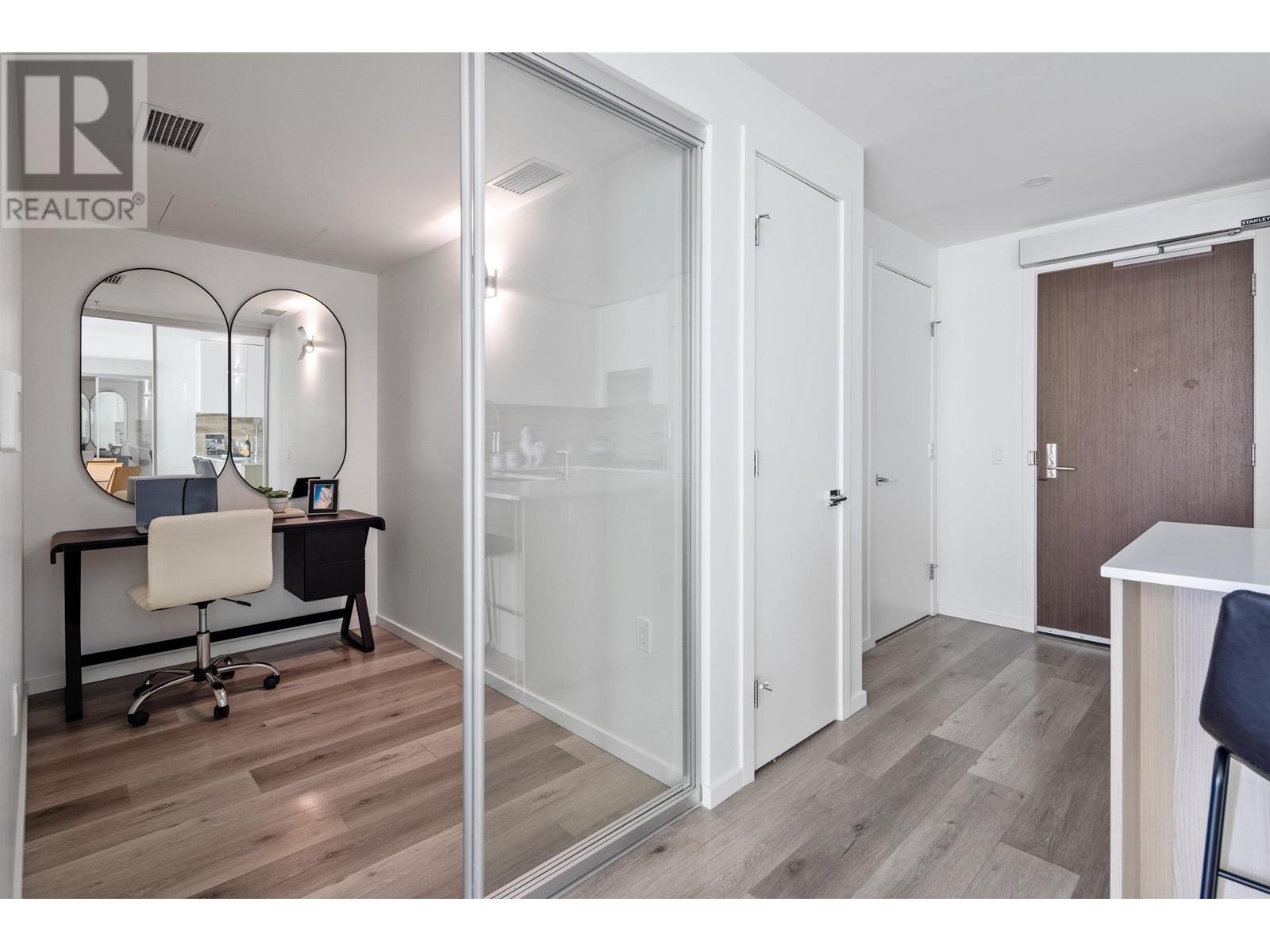 Listing Picture 17 of 28 : 606 1888 GILMORE AVENUE, Burnaby / 本拿比 - 魯藝地產 Yvonne Lu Group - MLS Medallion Club Member