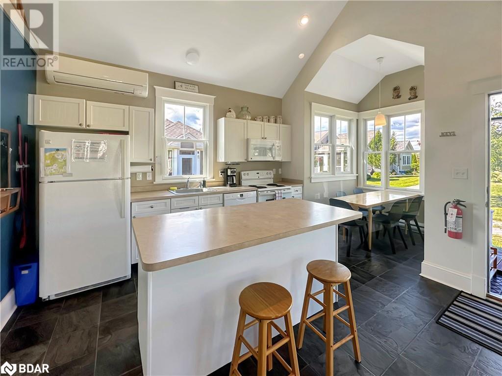 25 Butternut Lane Unit# 33, Prince Edward County, Ontario  K0K 1P0 - Photo 6 - 40701286