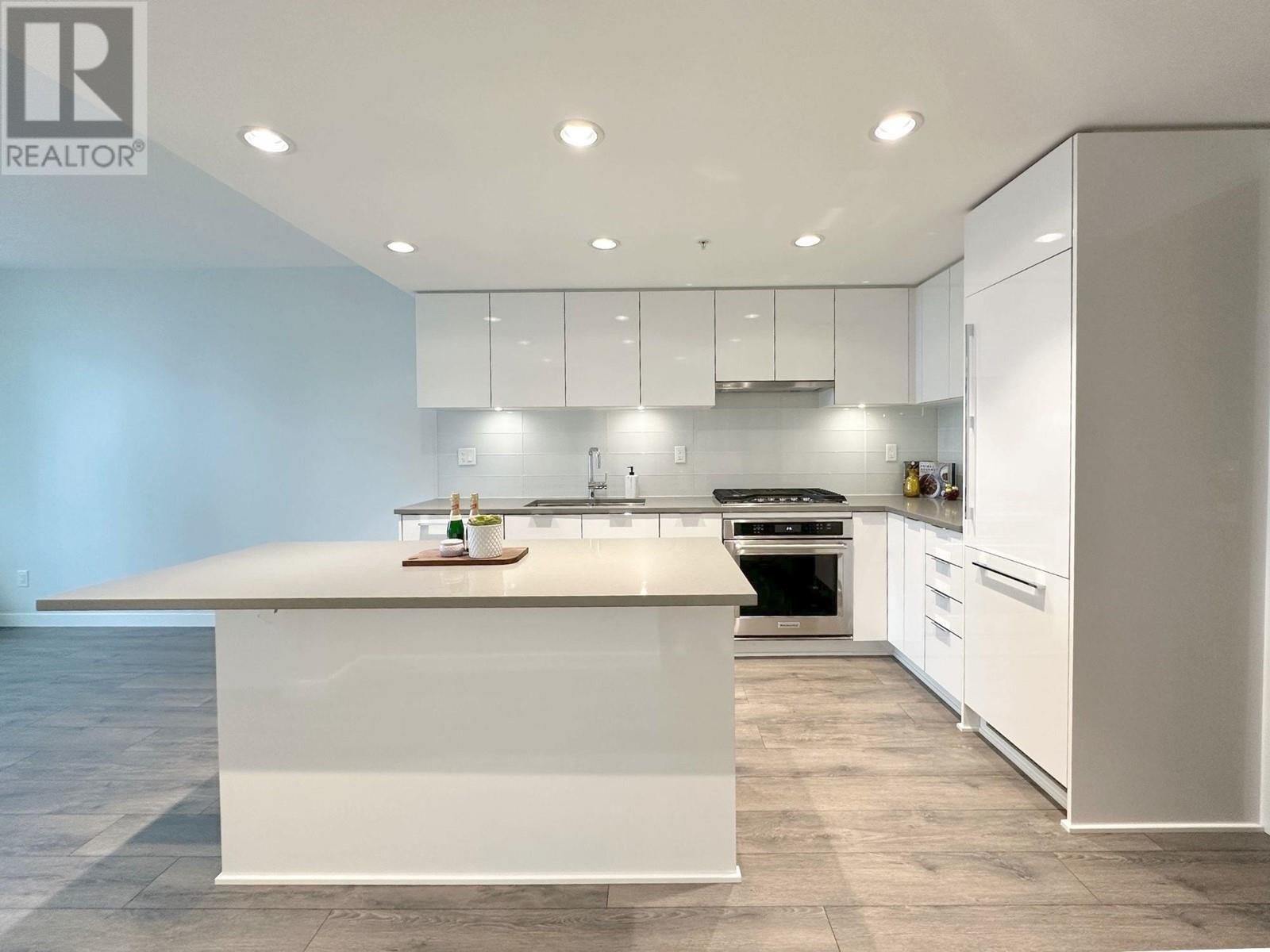 Listing Picture 7 of 20 : 1209 2388 MADISON AVENUE, Burnaby / 本拿比 - 魯藝地產 Yvonne Lu Group - MLS Medallion Club Member