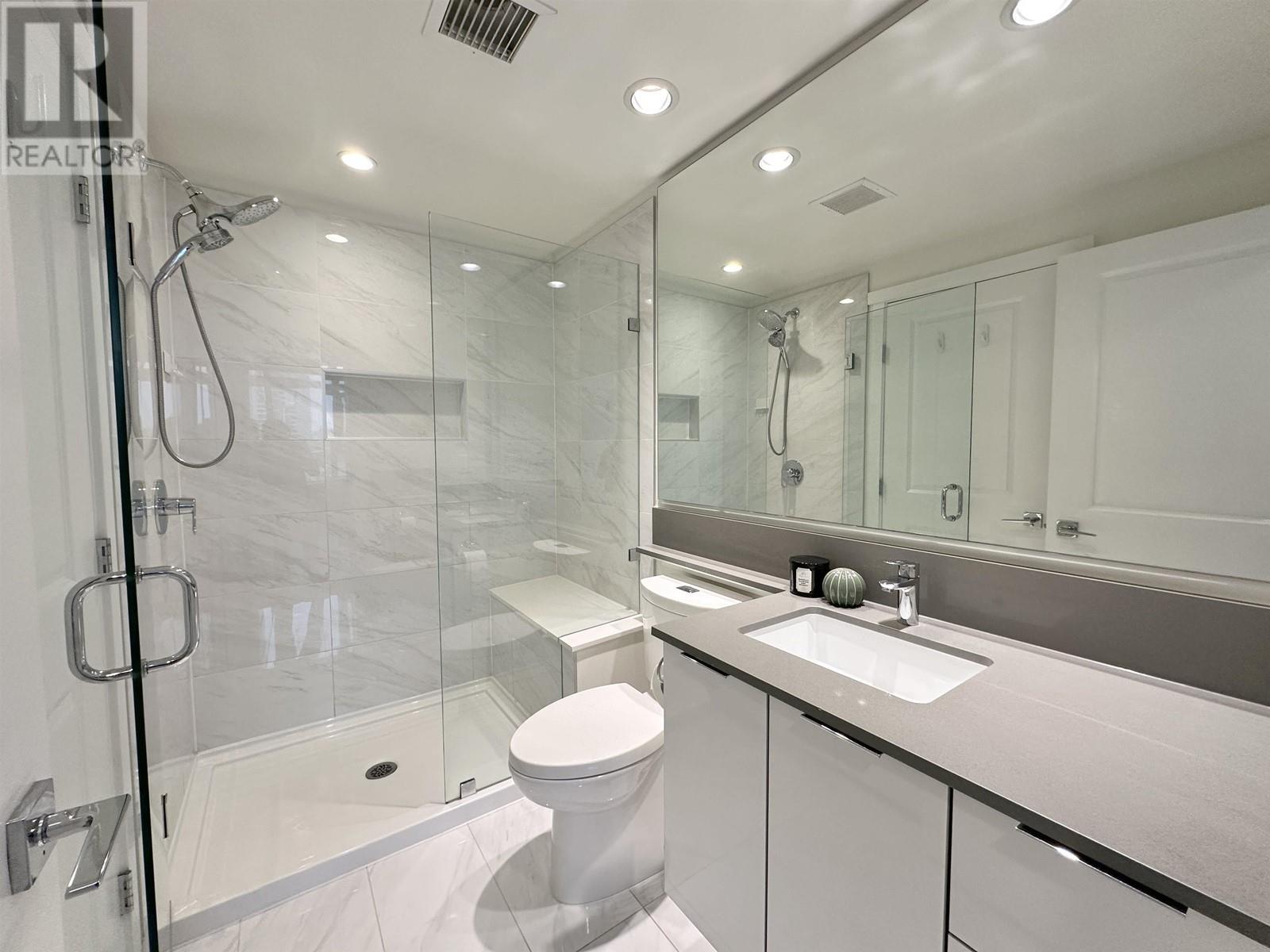 Listing Picture 13 of 20 : 1209 2388 MADISON AVENUE, Burnaby / 本拿比 - 魯藝地產 Yvonne Lu Group - MLS Medallion Club Member
