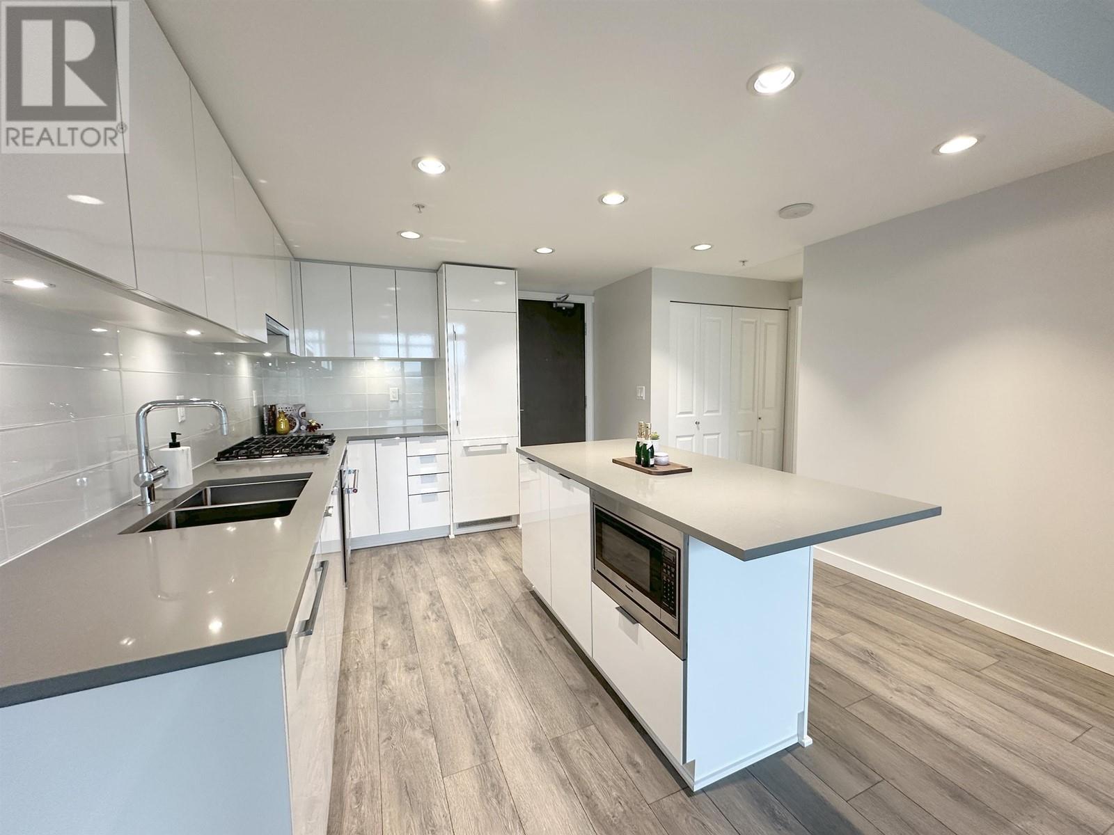 Listing Picture 9 of 20 : 1209 2388 MADISON AVENUE, Burnaby / 本拿比 - 魯藝地產 Yvonne Lu Group - MLS Medallion Club Member