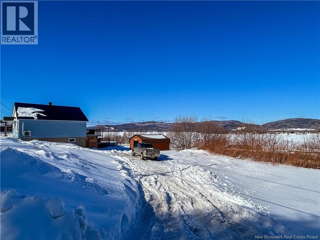 67 Hillside Street, Campbellton, New Brunswick  E3N 2G1 - Photo 32 - NB113114
