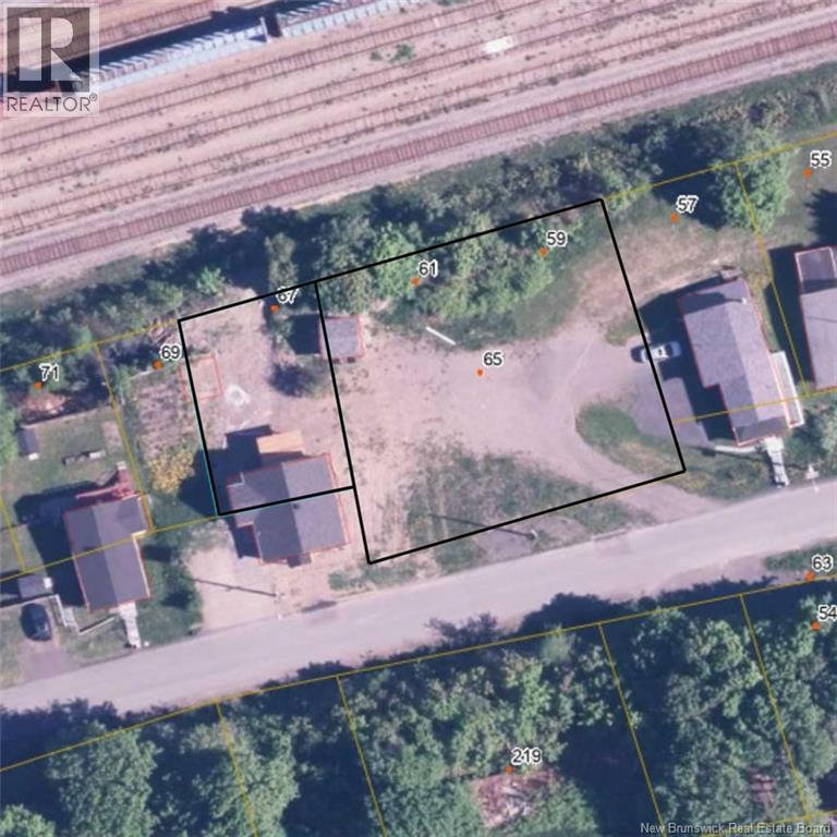 67 Hillside Street, Campbellton, New Brunswick  E3N 2G1 - Photo 4 - NB113114