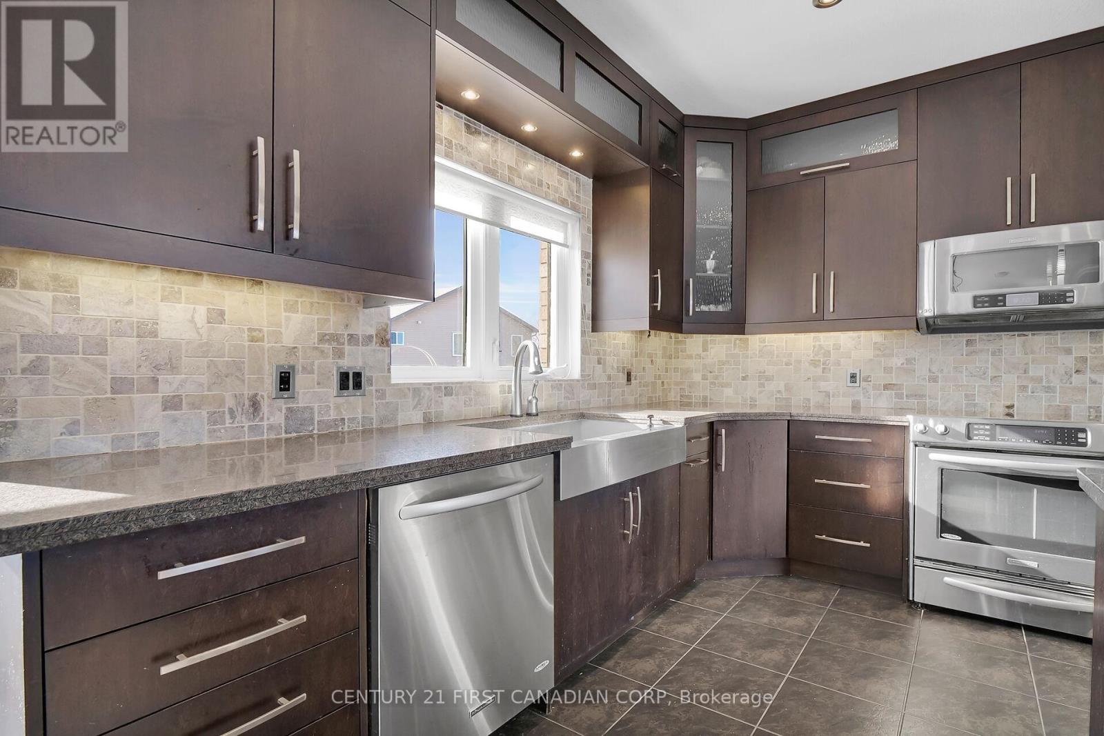 Property at 1187 POPPY COURT image 5