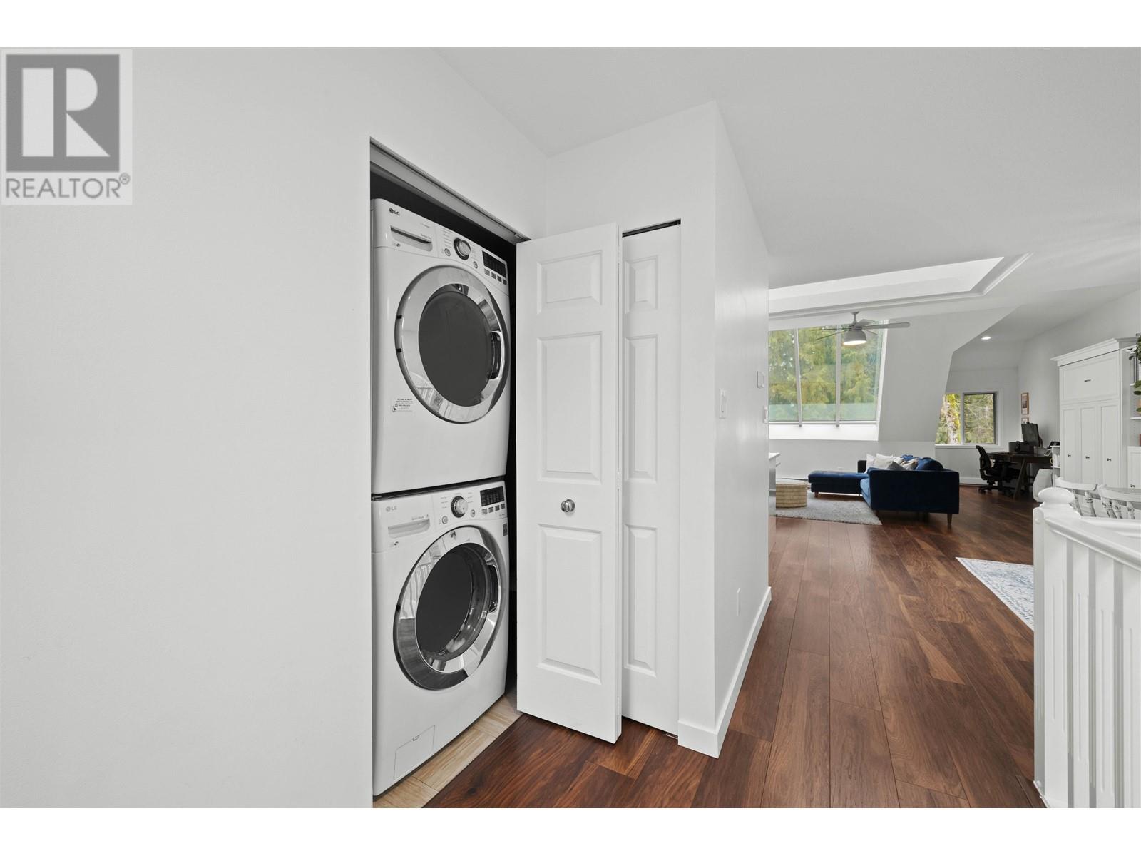 Listing Picture 22 of 40 : 35 3960 CANADA WAY, Burnaby / 本拿比 - 魯藝地產 Yvonne Lu Group - MLS Medallion Club Member