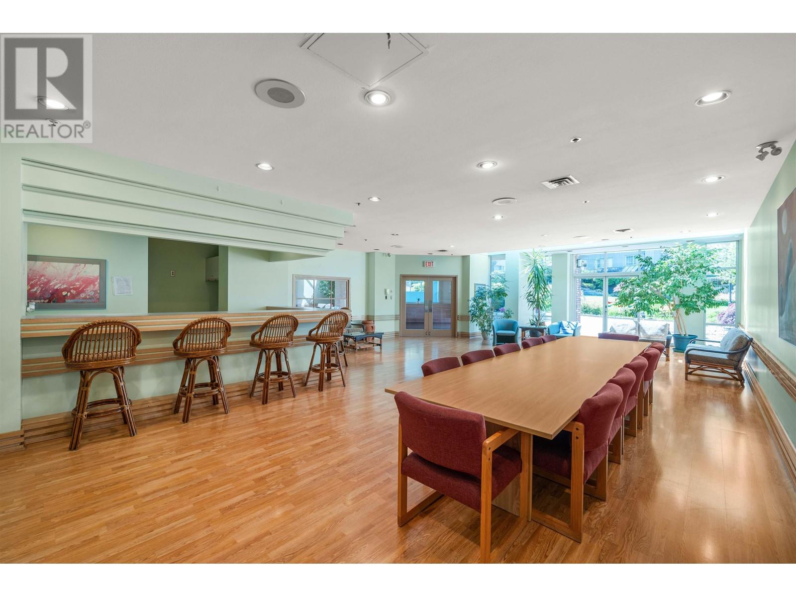 Listing Picture 37 of 40 : 35 3960 CANADA WAY, Burnaby / 本拿比 - 魯藝地產 Yvonne Lu Group - MLS Medallion Club Member