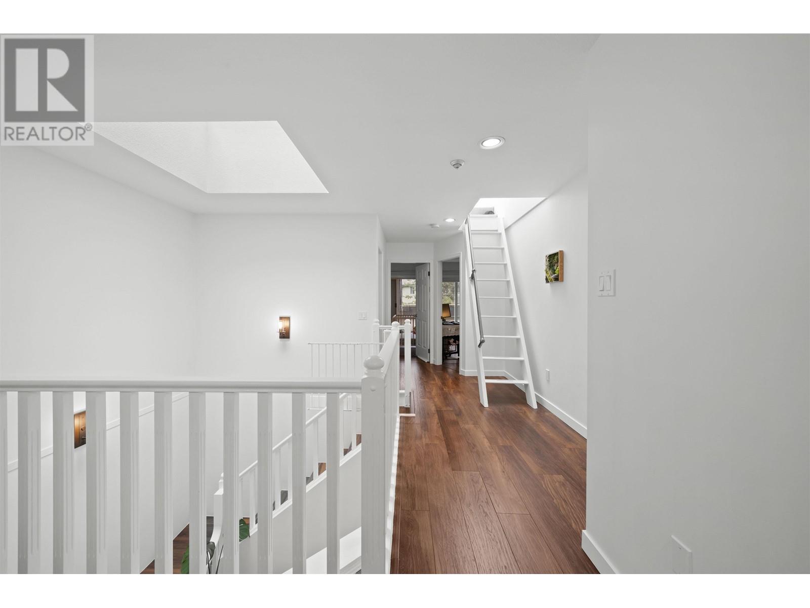 Listing Picture 23 of 40 : 35 3960 CANADA WAY, Burnaby / 本拿比 - 魯藝地產 Yvonne Lu Group - MLS Medallion Club Member