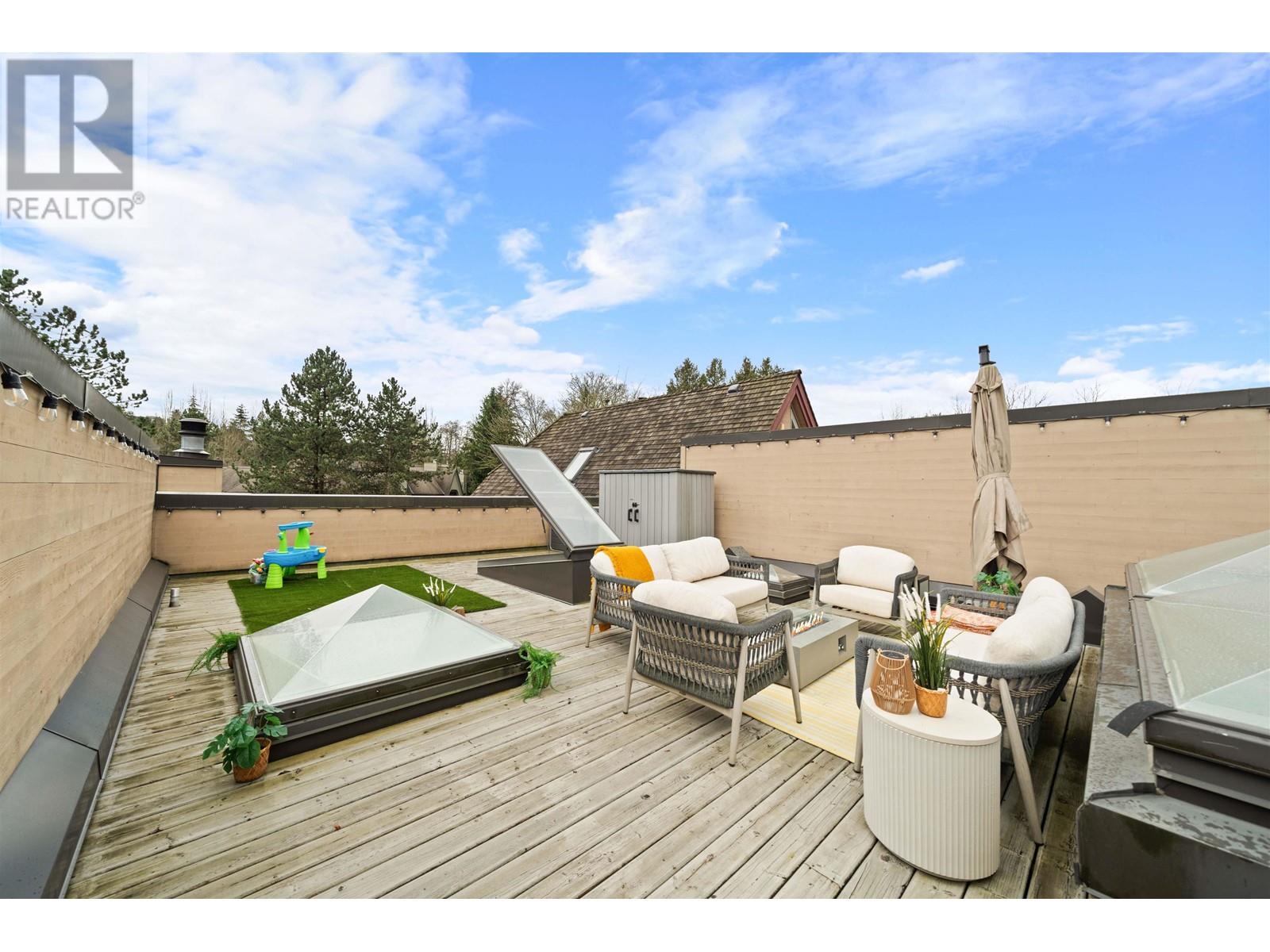 Listing Picture 27 of 40 : 35 3960 CANADA WAY, Burnaby / 本拿比 - 魯藝地產 Yvonne Lu Group - MLS Medallion Club Member