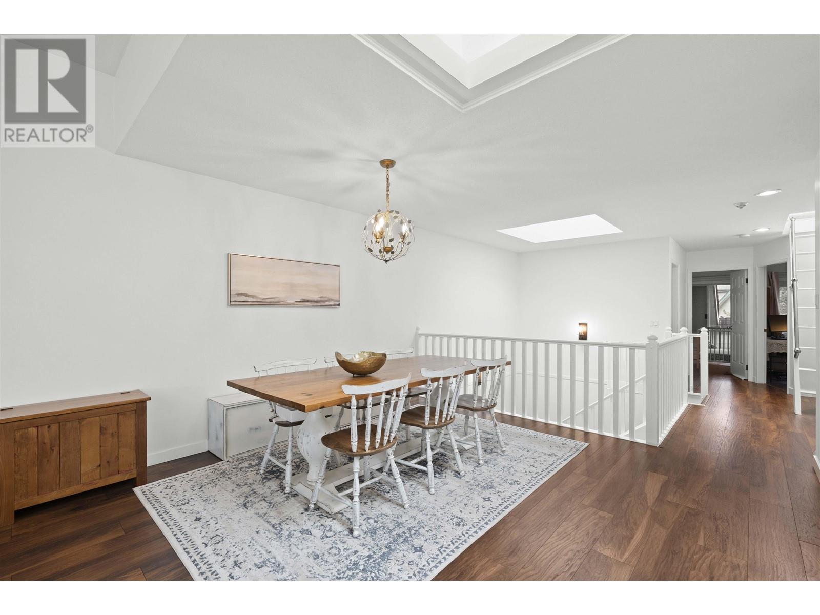Listing Picture 11 of 40 : 35 3960 CANADA WAY, Burnaby / 本拿比 - 魯藝地產 Yvonne Lu Group - MLS Medallion Club Member