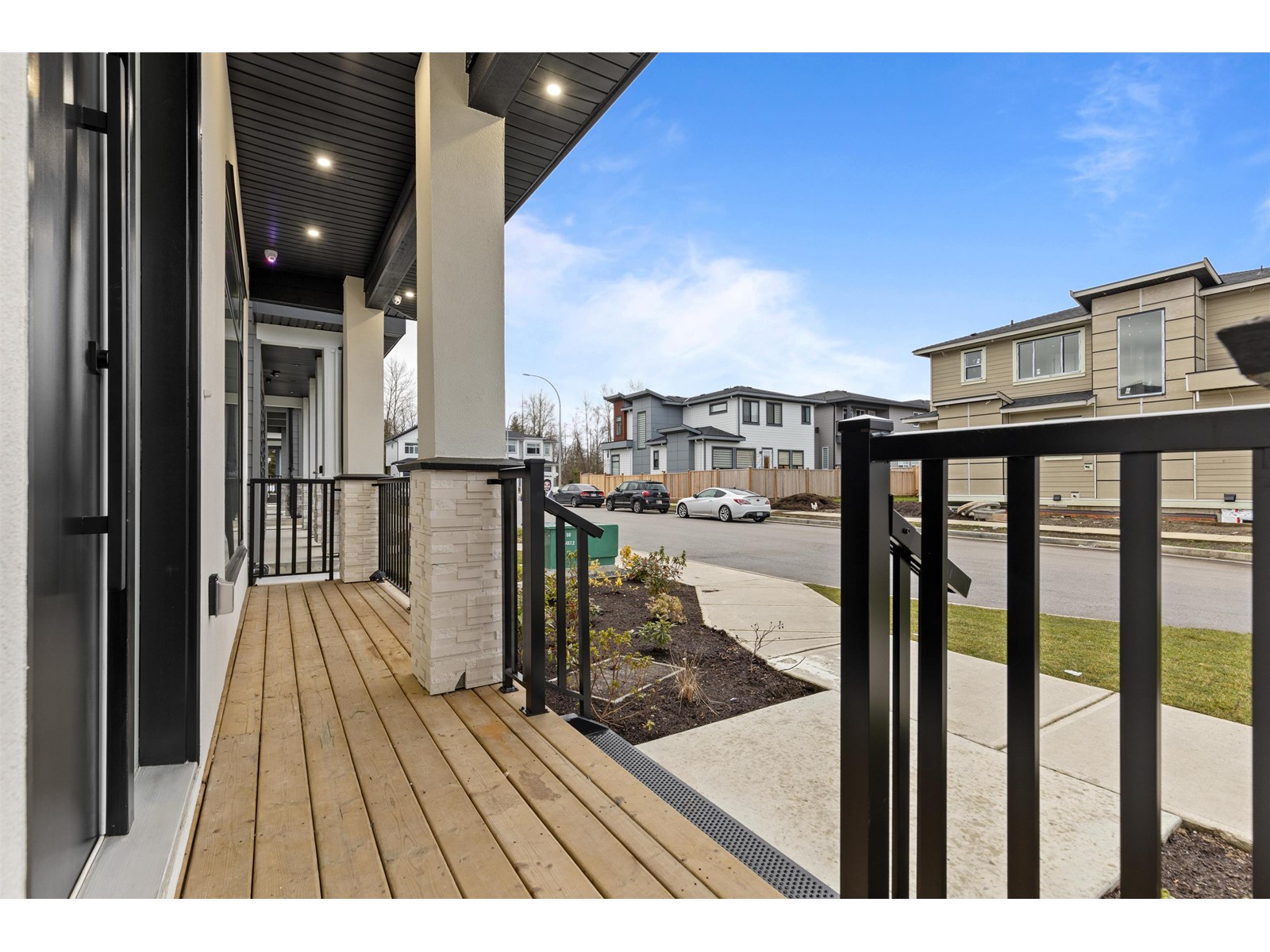 20507 75a Avenue, Langley, British Columbia  V2Y 1V5 - Photo 5 - R2970013