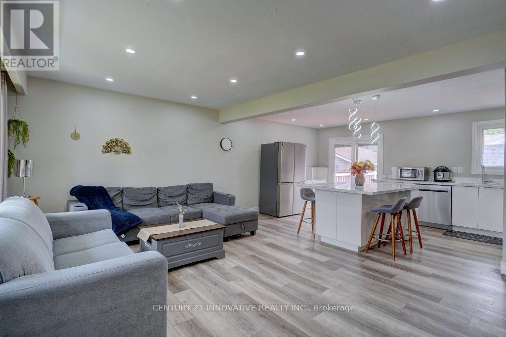 Property at 1431 PARK ROAD S image 3
