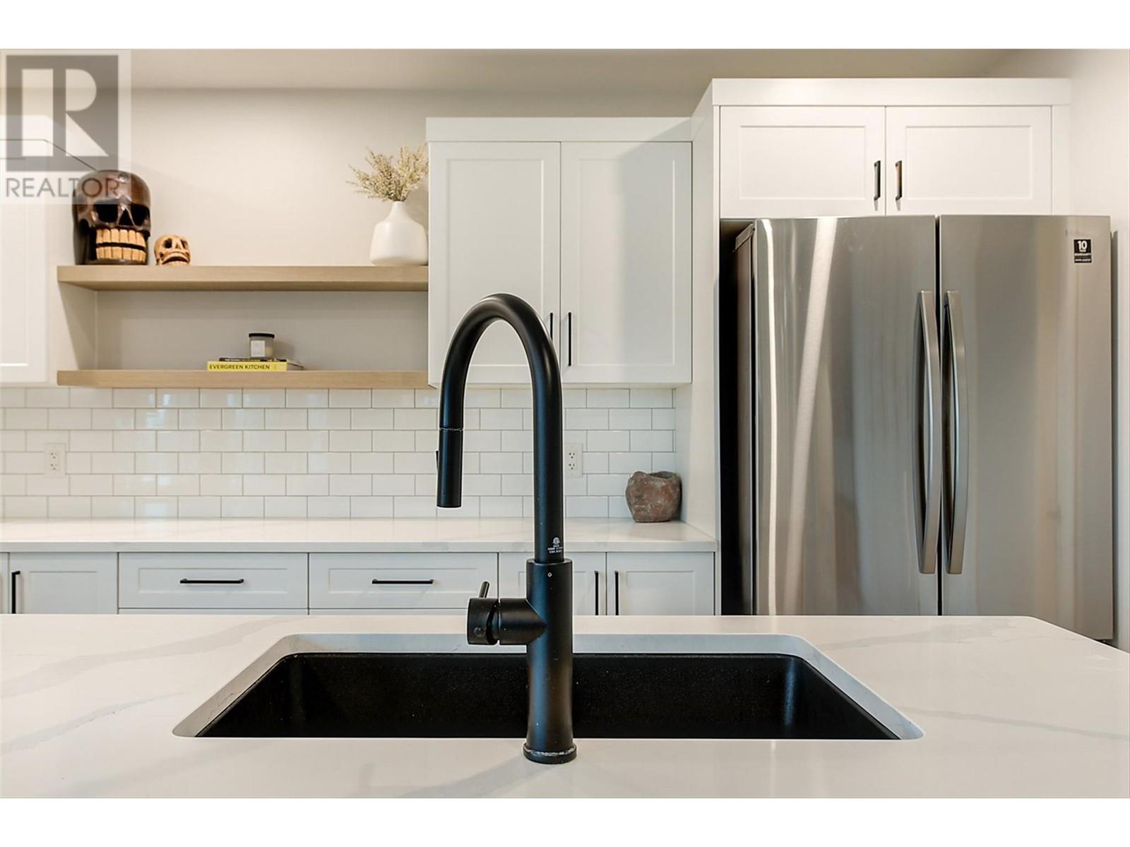 3904 29 Street Unit# 4, Vernon, British Columbia  V1T 5B4 - Photo 8 - 10336287