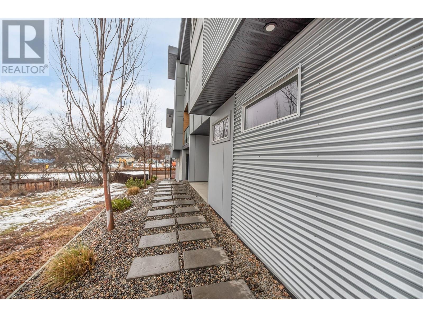 3904 29 Street Unit# 4, Vernon, British Columbia  V1T 5B4 - Photo 38 - 10336287