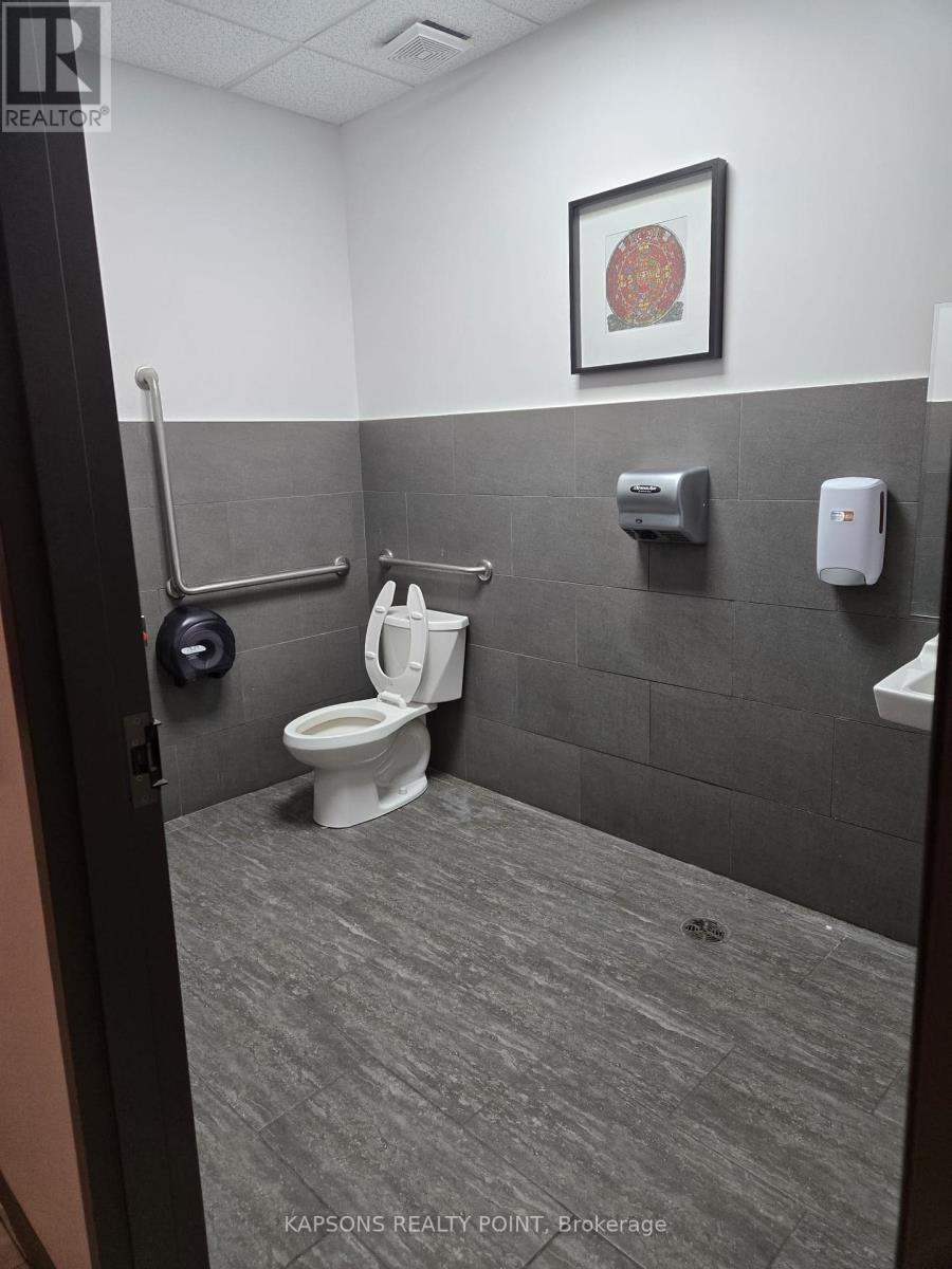 331 Bayfield Street, Barrie, Ontario  L4M 3C2 - Photo 6 - S11987549