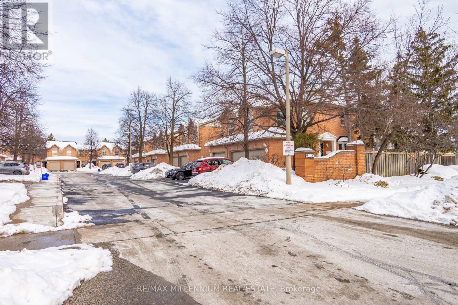 38 - 2065 Sixth Line, Oakville, Ontario  L6H 5R8 - Photo 42 - W11987456