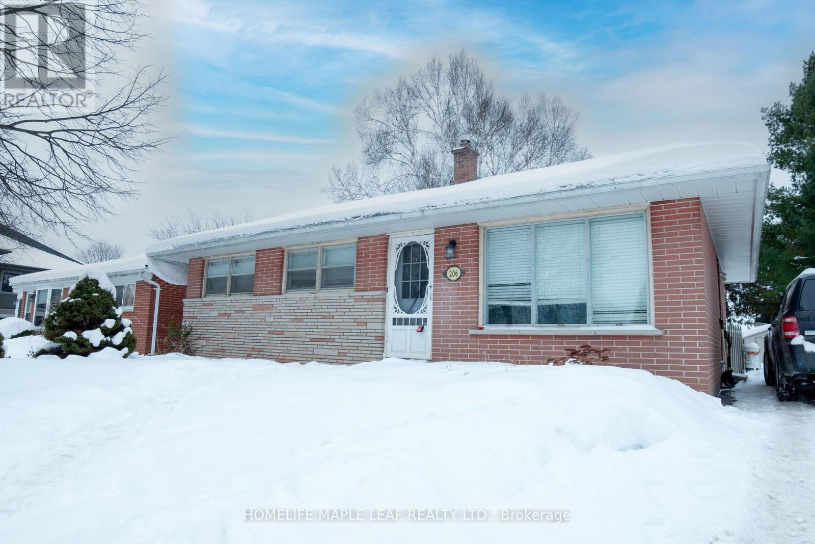 Property at 206 ELIZABETH STREET image 3