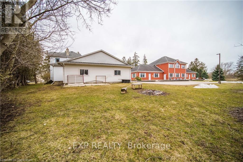 Property at 136 FOUNDRY STREET image 3