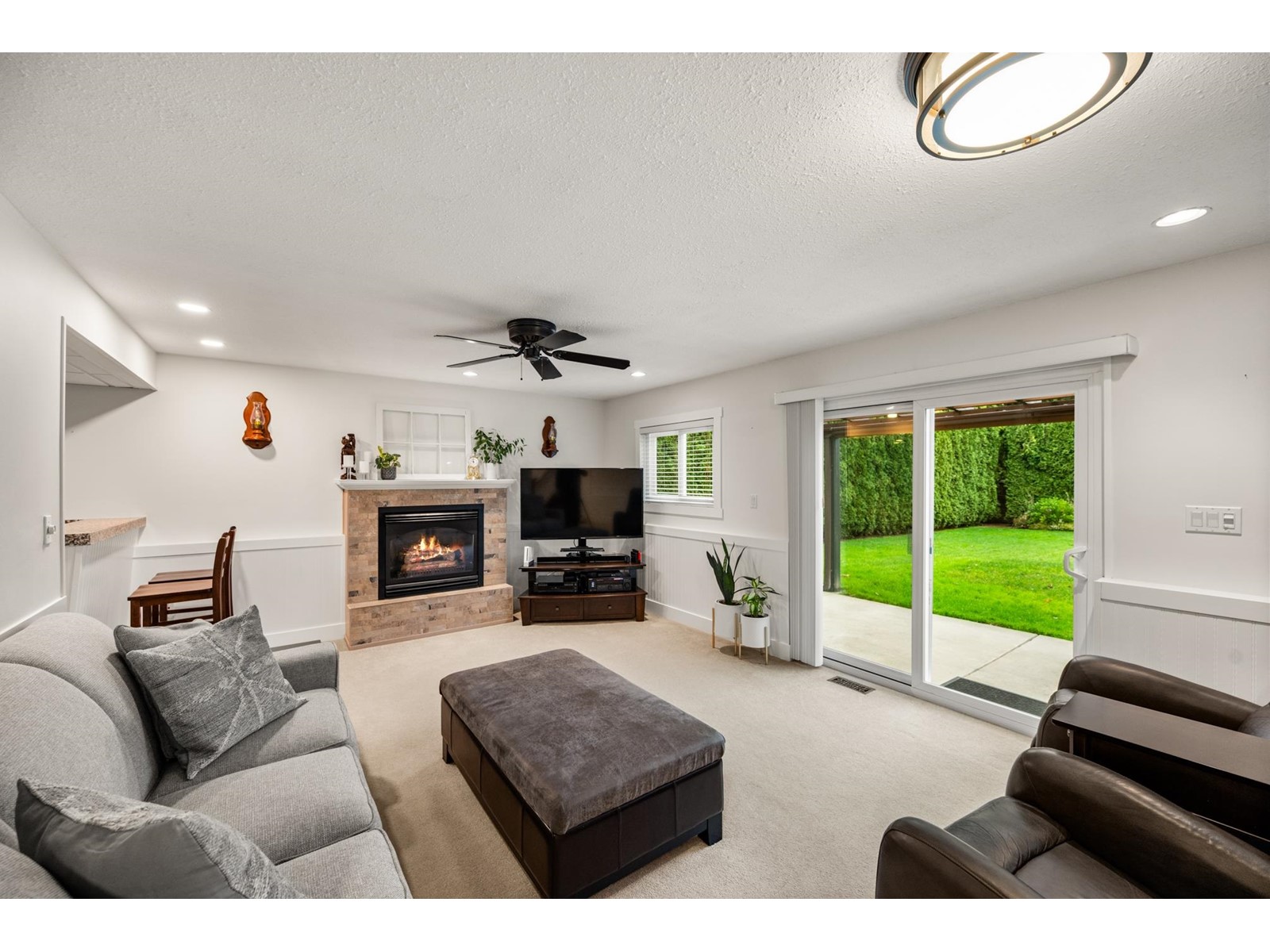 23731 Old Yale Road, Langley, British Columbia  V2Z 2K4 - Photo 16 - R2965642