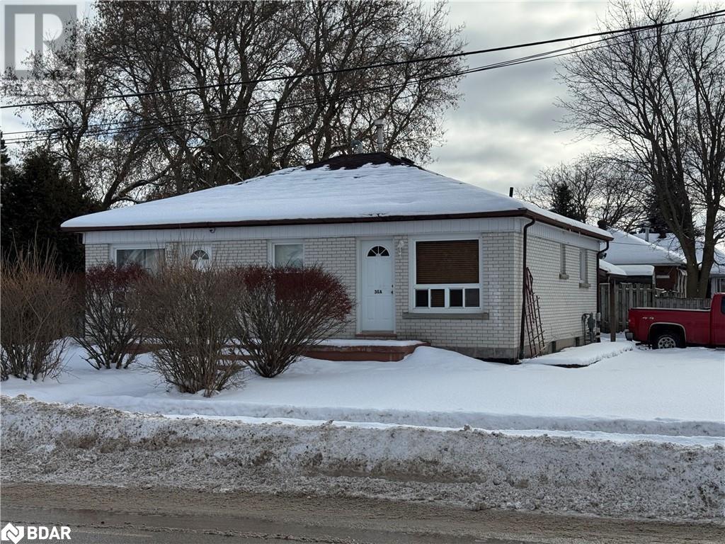 34-36 Centre Street Street, Angus, Ontario  L0M 1B0 - Photo 1 - 40695346