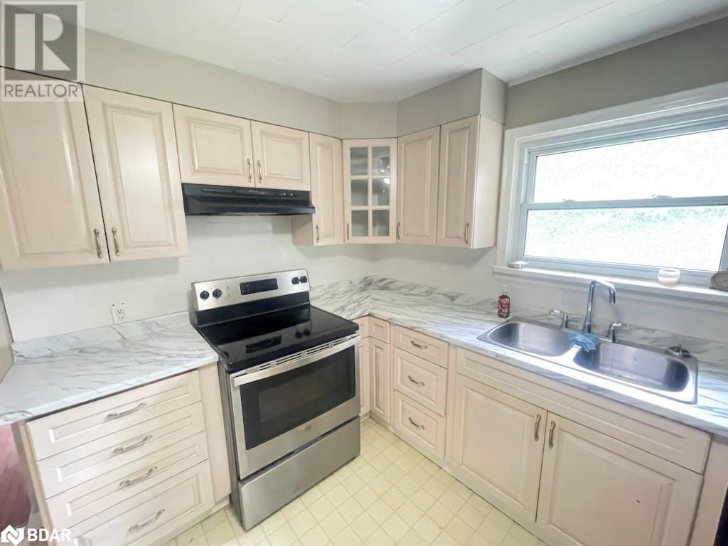 34-36 Centre Street Street, Angus, Ontario  L0M 1B0 - Photo 17 - 40695346
