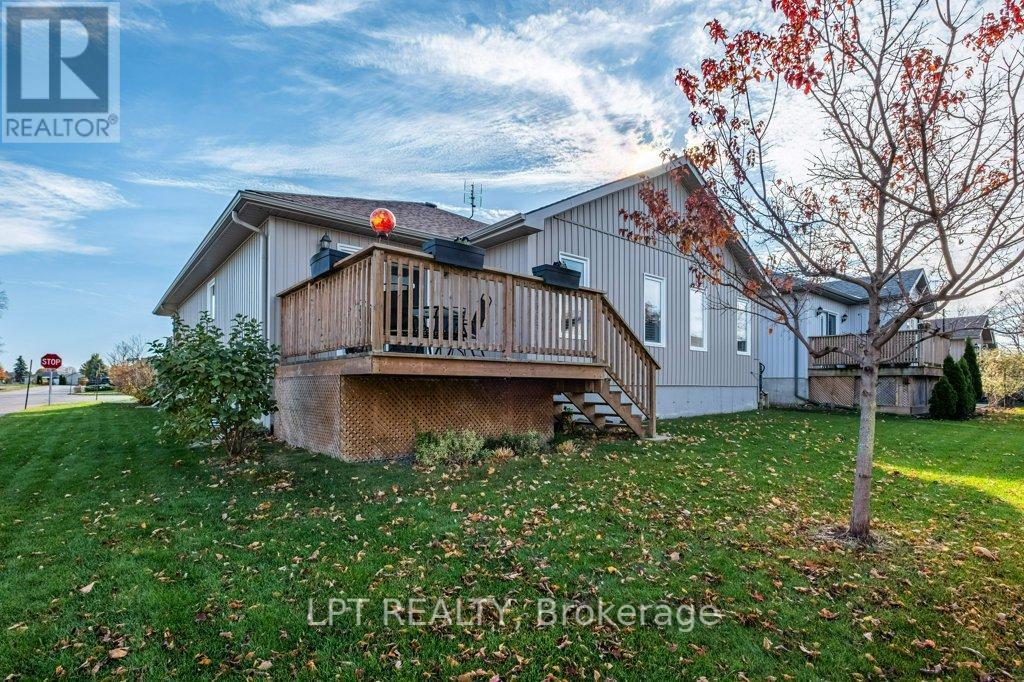 2 Merrill Drive, Prince Edward County (Wellington), Ontario  K0K 3L0 - Photo 28 - X11987588