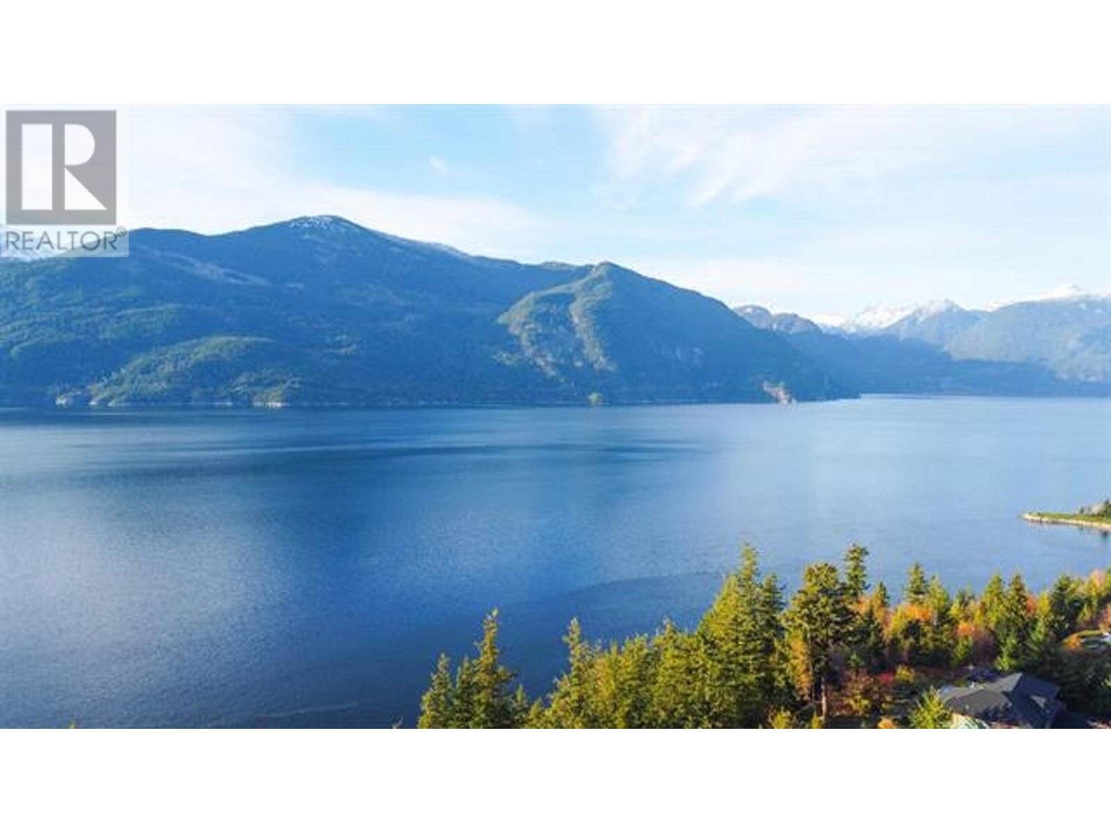 158 Furry Creek Drive, West Vancouver, British Columbia  V0N 3Z2 - Photo 2 - R2970371